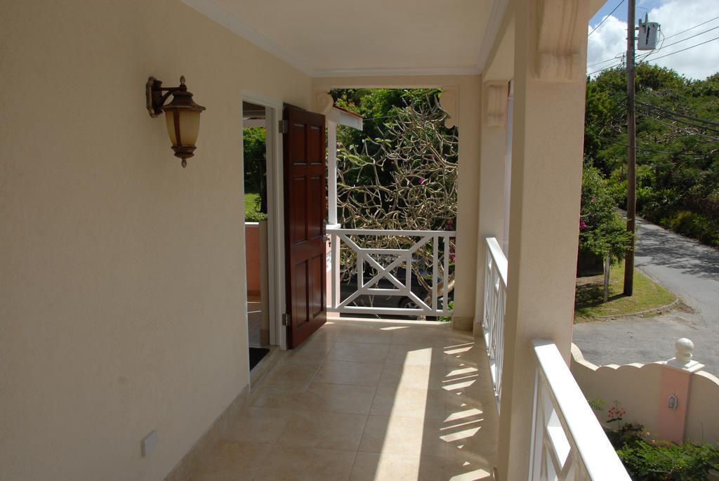 Sandy Bliss Condominiums سانت جيمس الغرفة الصورة