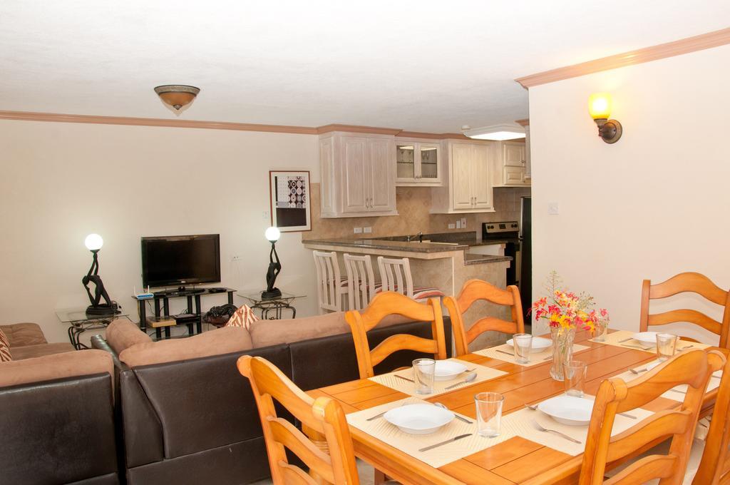 Sandy Bliss Condominiums سانت جيمس الغرفة الصورة