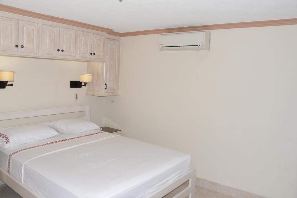 Sandy Bliss Condominiums سانت جيمس الغرفة الصورة
